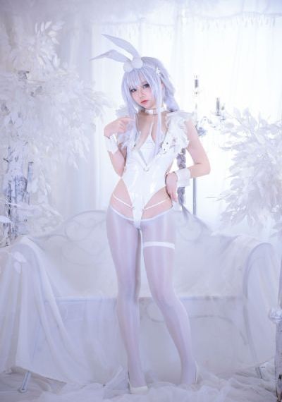 亚洲AV欧洲AV人人爽爽蜜桃_蓝光免费观看电视剧